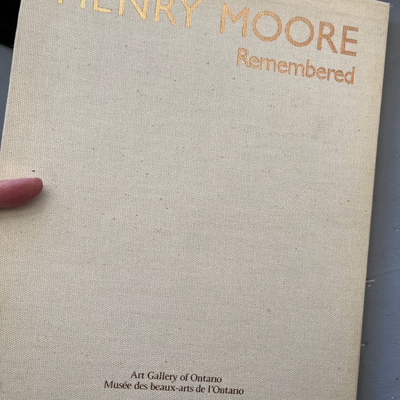 Art book: Henry Moore Remembered, from AGO (Toronto), 1987 - Picture 15 of 16